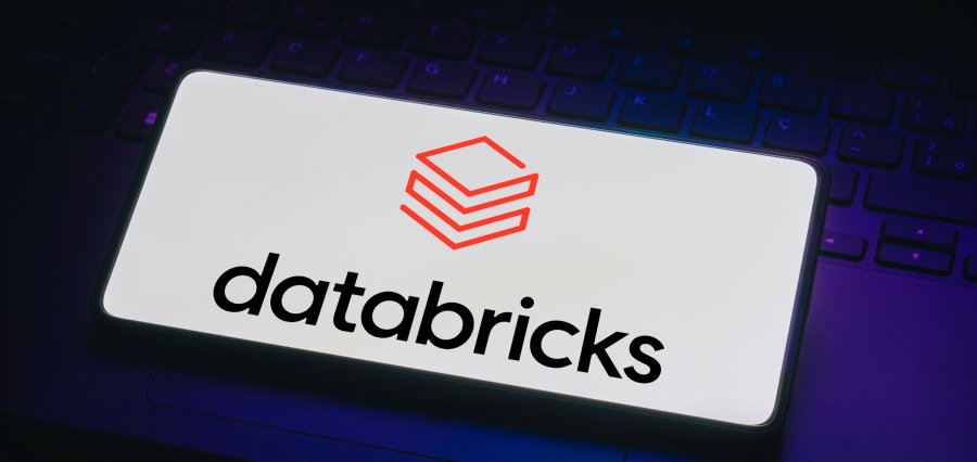 You are currently viewing Databricks Raises $5 Billion, Valued at $134 Billion as AI Demand Fuels Growth